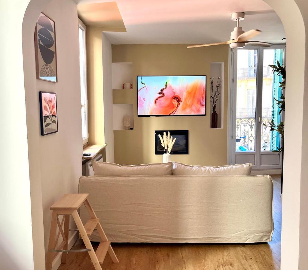 Au Coeur De Hyeres, Ideal Pour Les Couples ! Extérieur photo