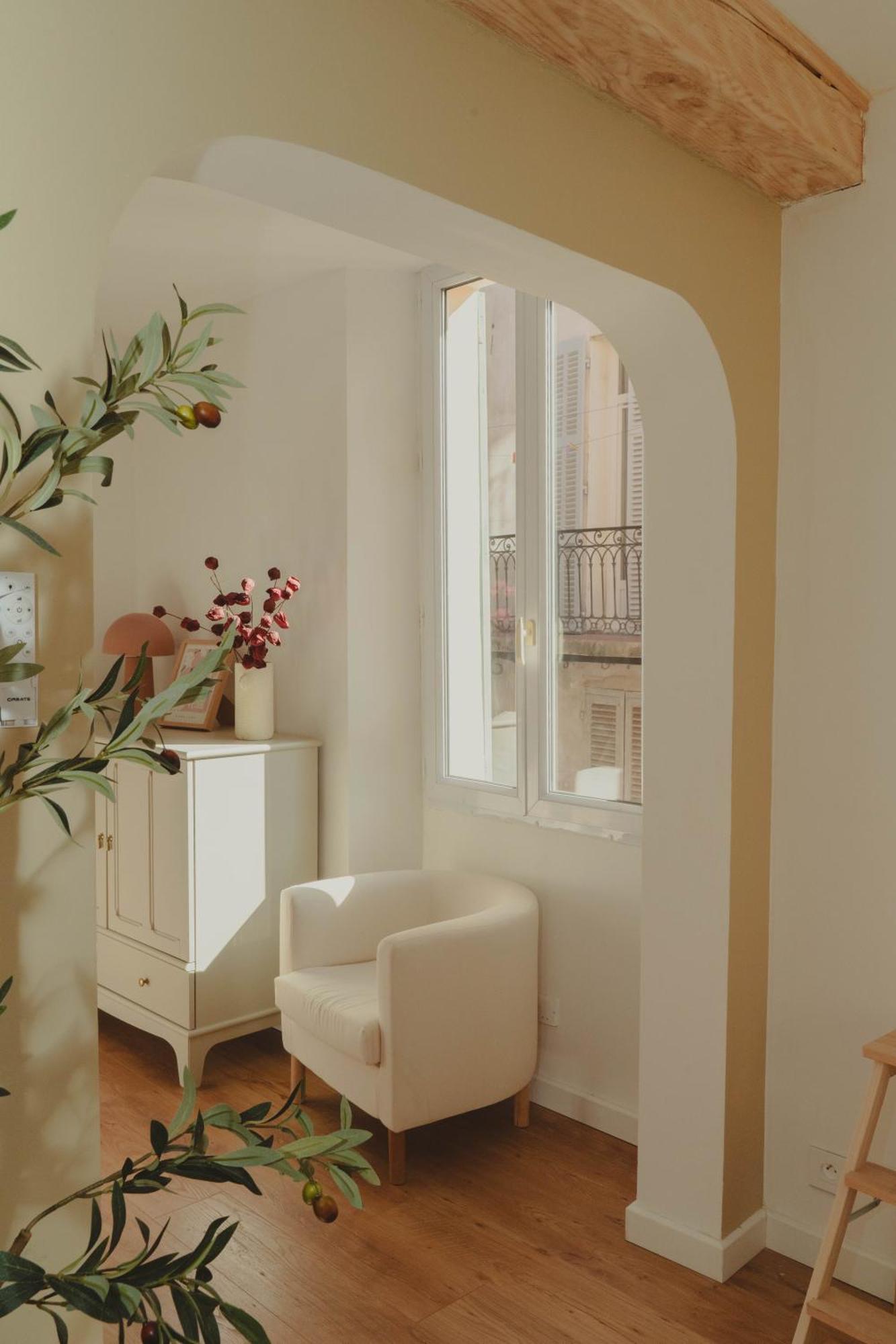 Au Coeur De Hyeres, Ideal Pour Les Couples ! Extérieur photo